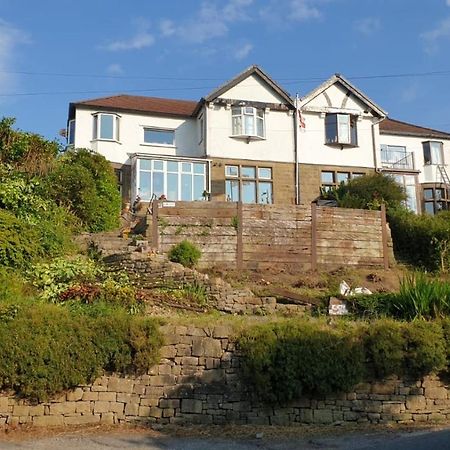 Alma Cliffe Guest House Barnoldswick Exteriör bild