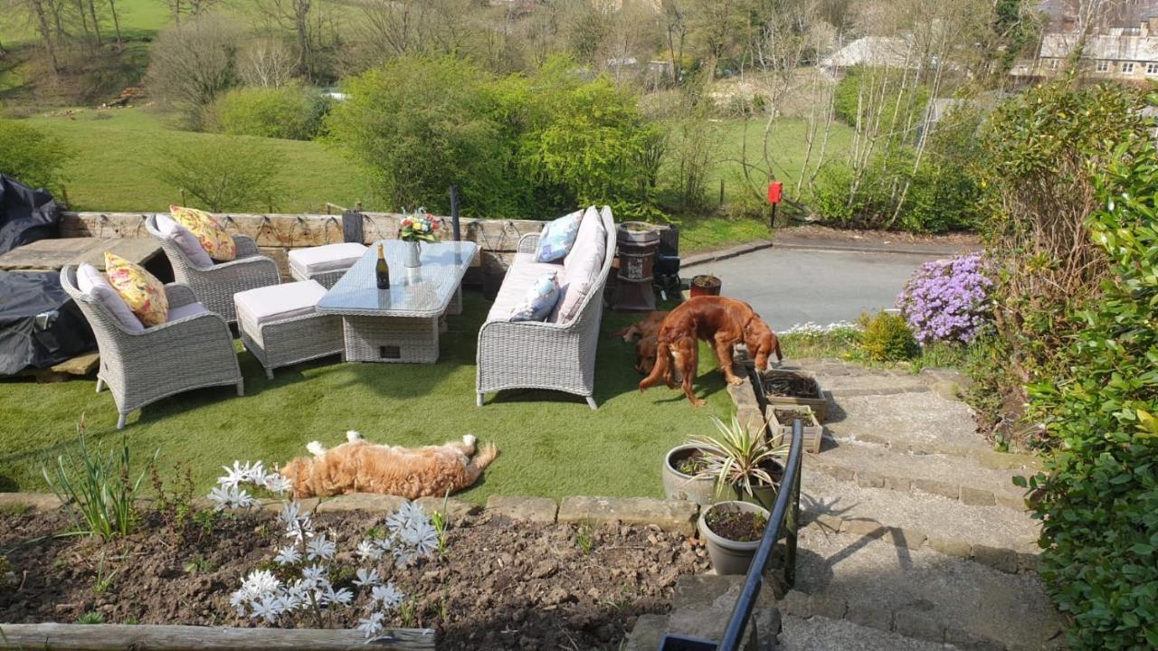 Alma Cliffe Guest House Barnoldswick Exteriör bild