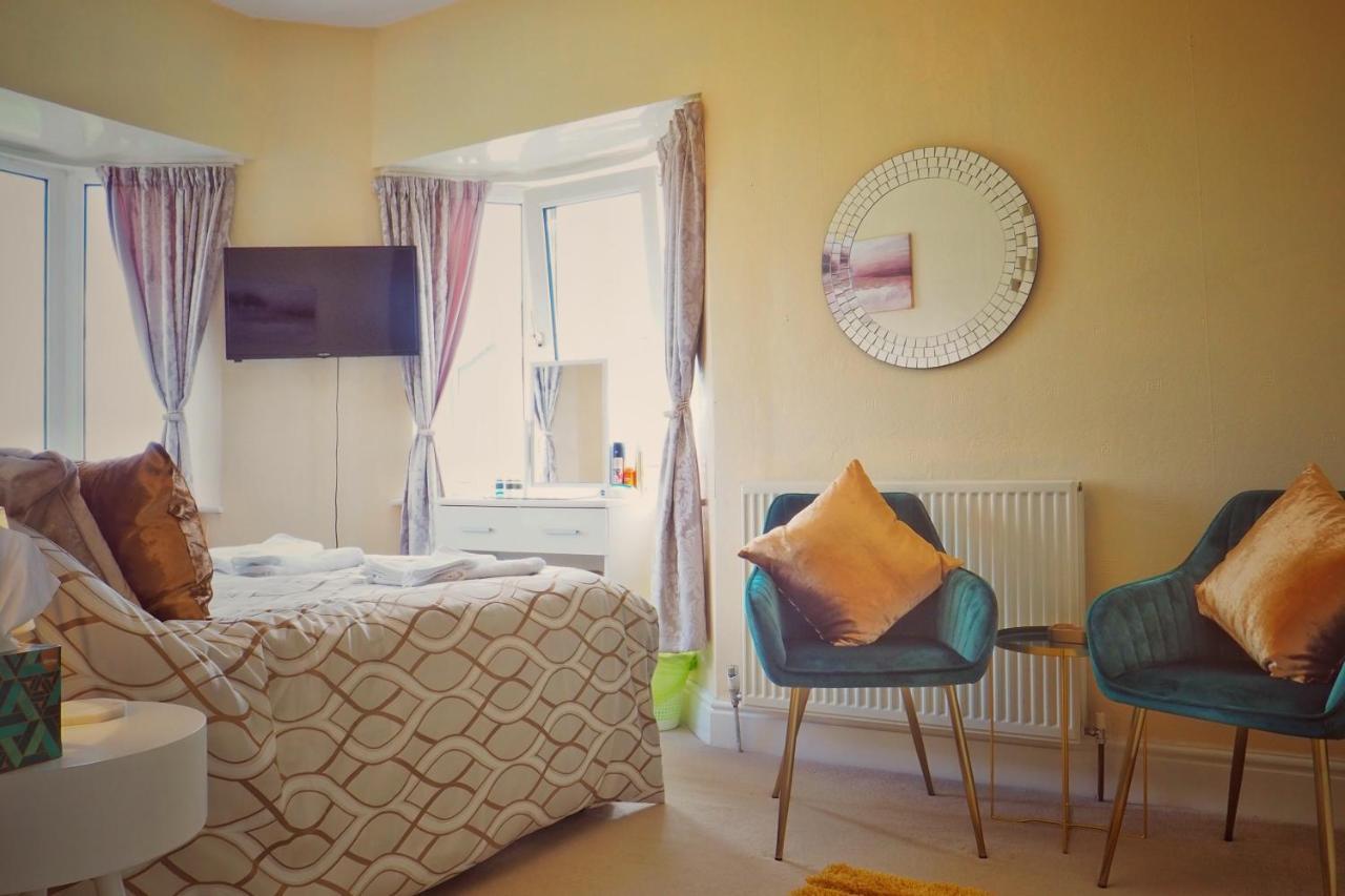 Alma Cliffe Guest House Barnoldswick Exteriör bild