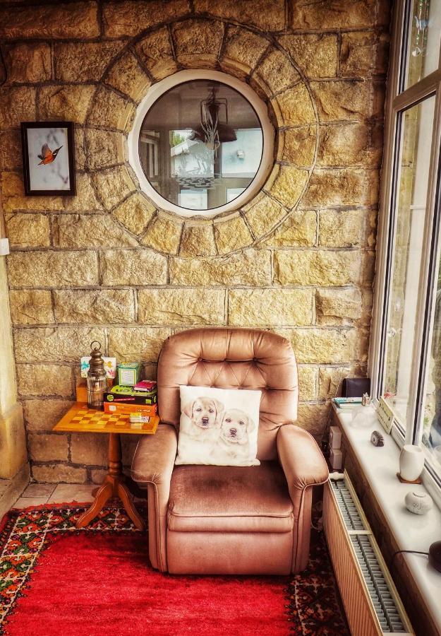 Alma Cliffe Guest House Barnoldswick Exteriör bild